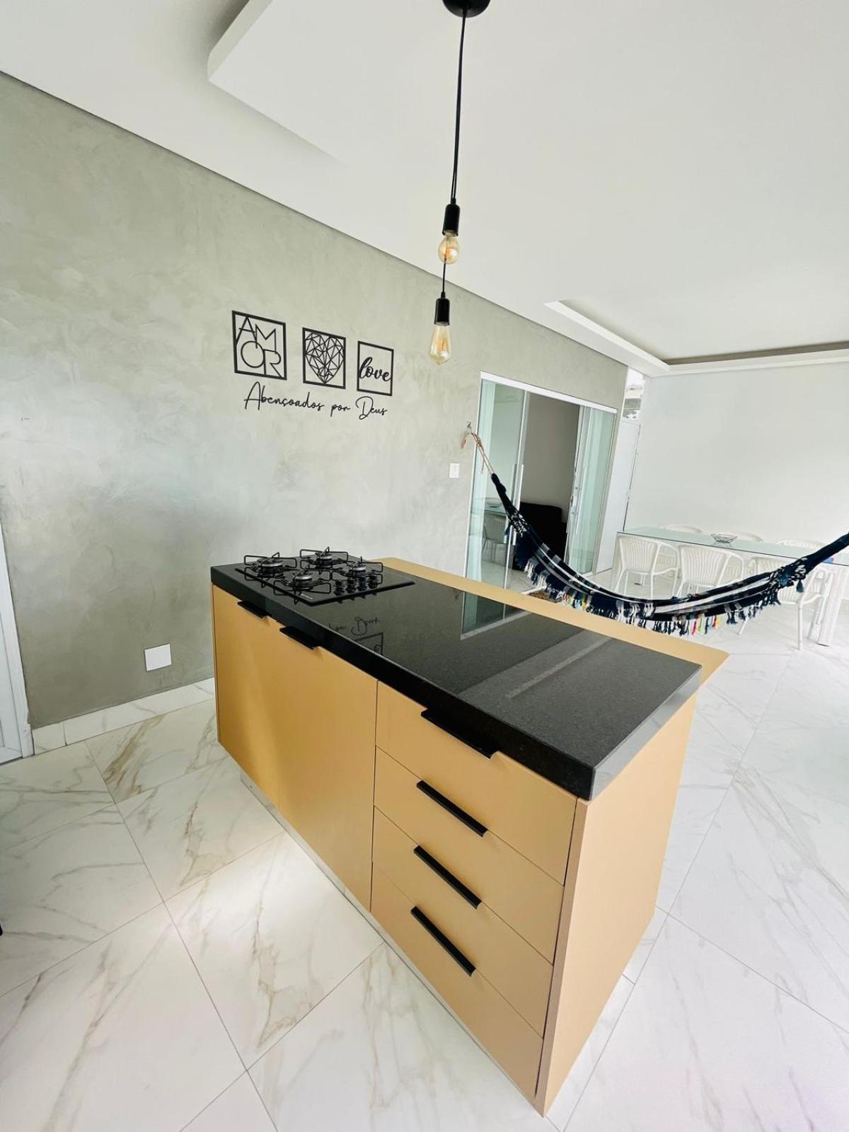 Casa Com Piscina E Hidromassagem Praia Enseada. グァルジャー エクステリア 写真